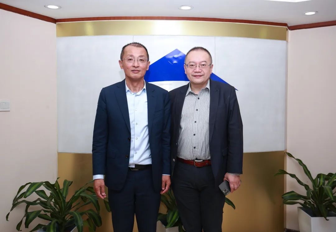 熱烈歡迎法國布雷斯特商學院校長沈岱博士、Clovitis中國辦公室負責人劉彥麟一行來訪社科賽斯！